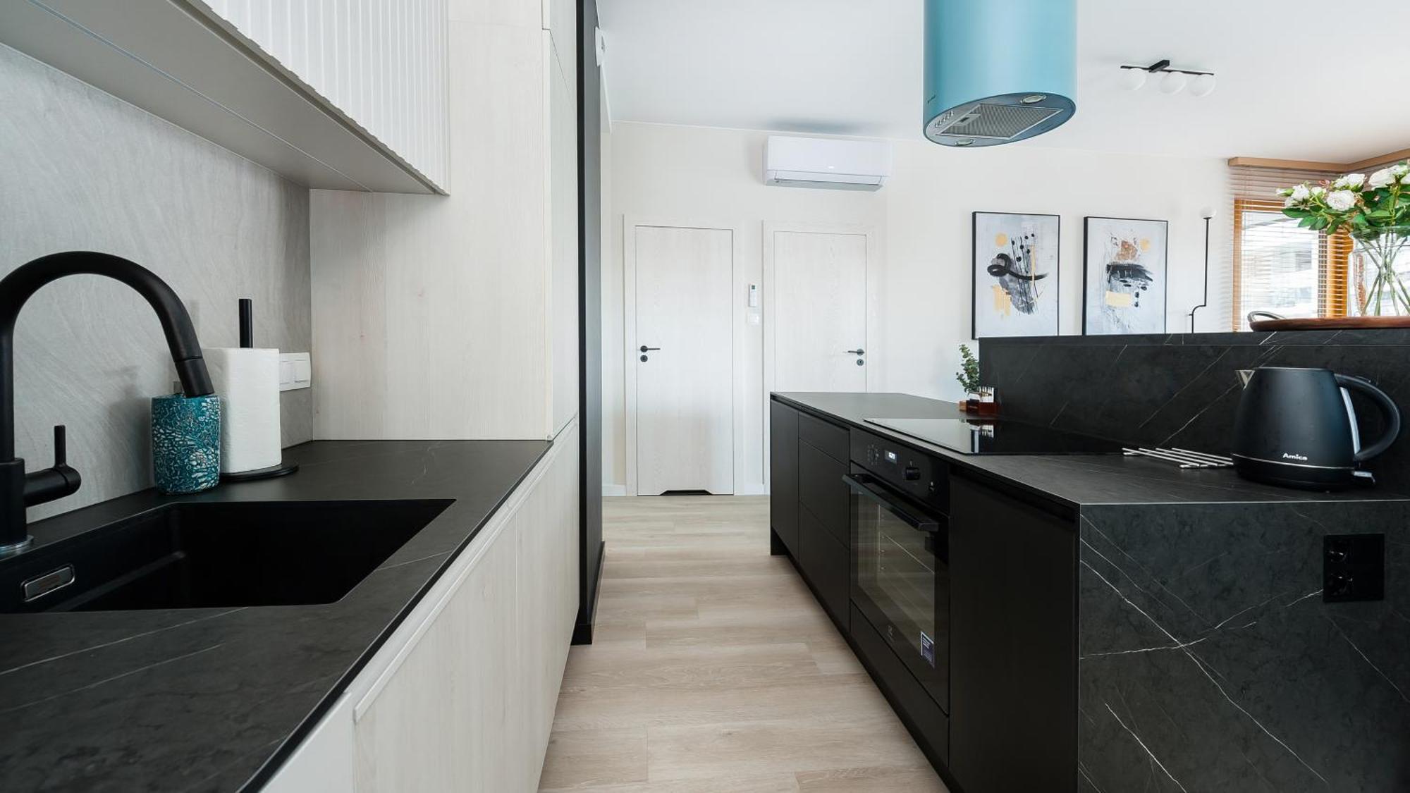 Premium In Novum City Center Near The Train Station By Sun & Snow Krakow Exterior photo