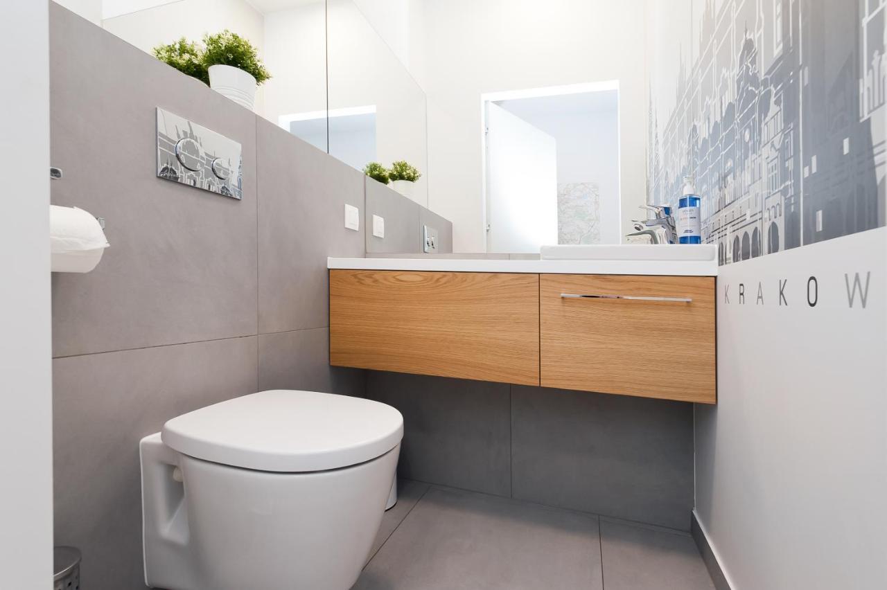 Premium In Novum City Center Near The Train Station By Sun & Snow Krakow Exterior photo